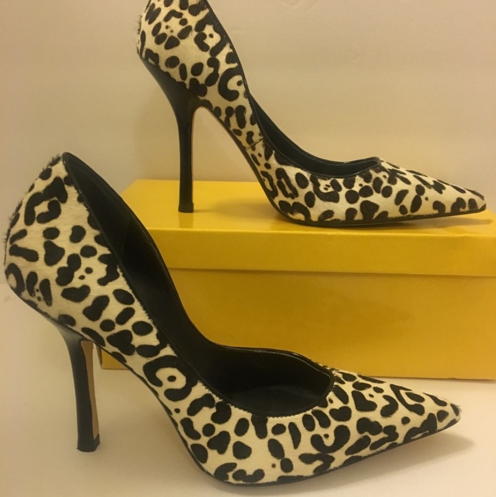 Guess 👠 Heels